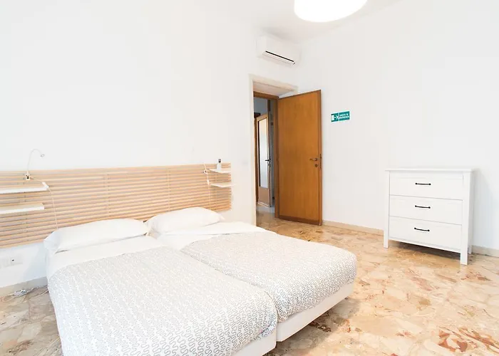 Casa vacanze House In The